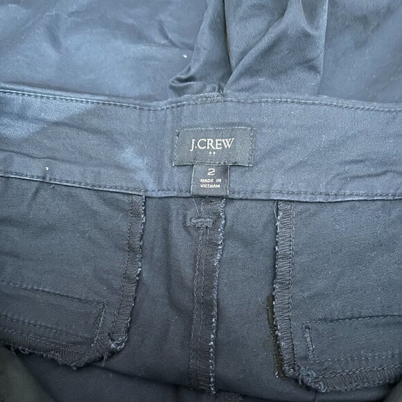 J.Crew Re-Imagined Navy Shorts, Size 2 – Stylish & Versatile Summer Essential - Picture 3 of 4